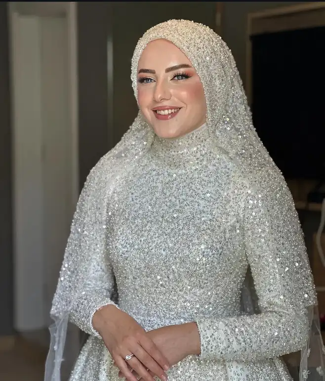 Tesettür gelin makyajı - Zarif Duvaq
